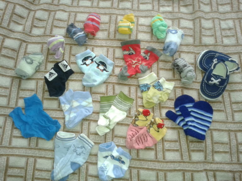 ПРОДАМ ПАКЕТОМ ВЕЩИ НА МАЛЬЧИКА.