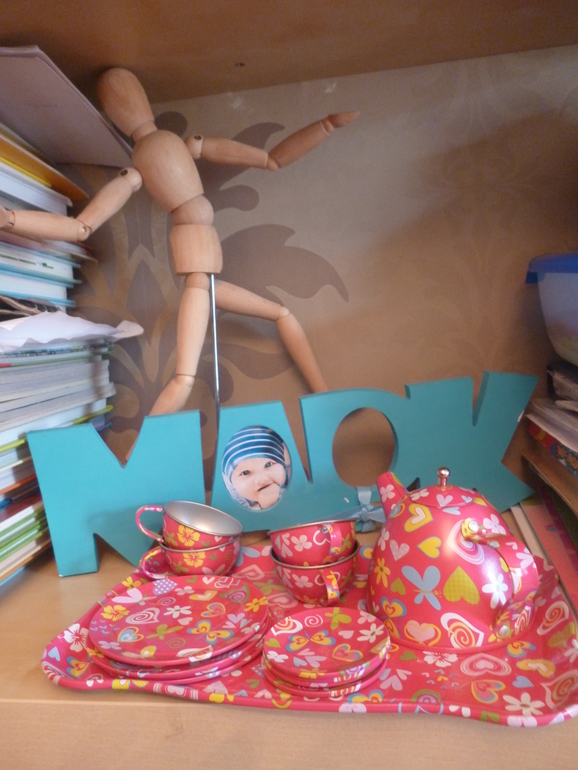 Набор для чаепития – игрушка с огромным потенциалом.