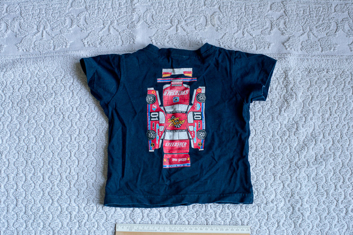 Разобрала детские вещи, всё на продажу.