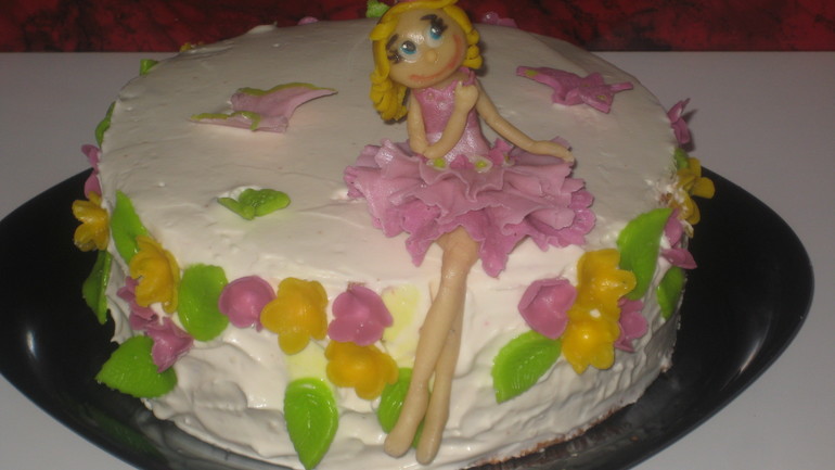 первая кукла