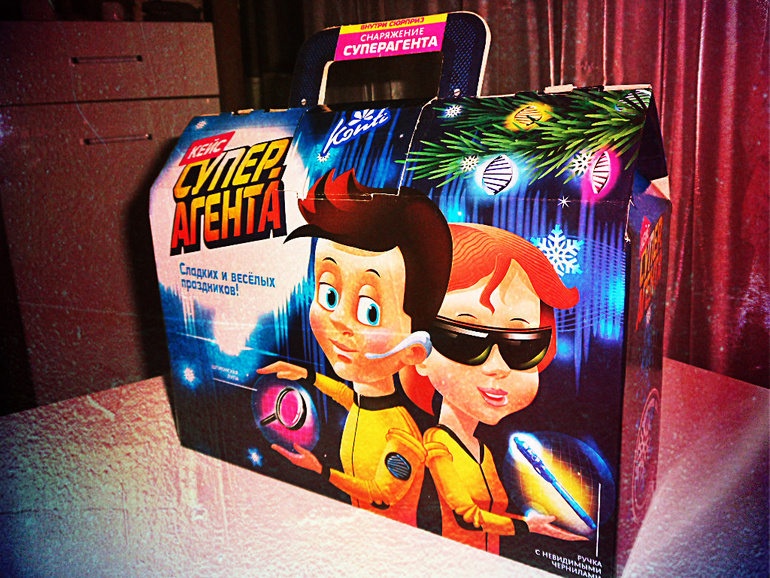 А какие подарки деткам дают у вас на работе?