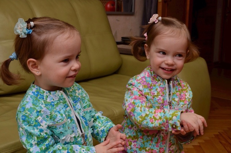 Моим рыбкам два года!!!