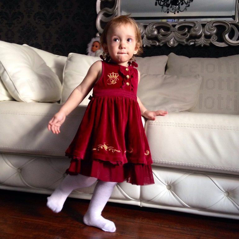 Как здорово быть девочкой)))