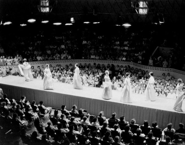 Dior в Москве в 1959)))