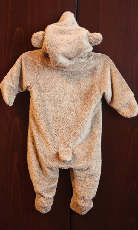Комбинезон Мишка +шапка размер 62, 650 рублей