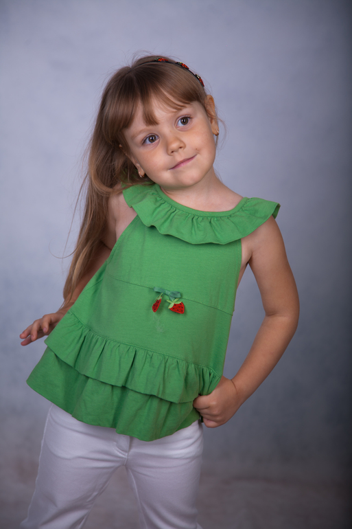 капри + топ , цена 1000 размер 104