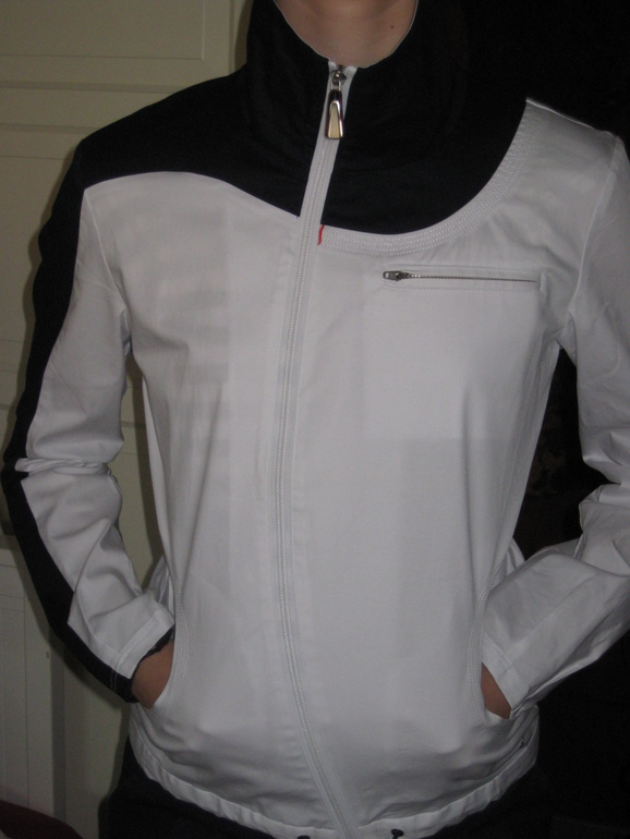 Женская ветровка BMW, оригинал. р-р S (42-44)