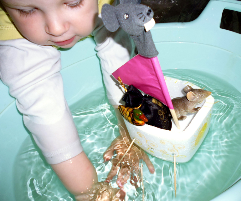 Майские игры. Часть 1. Игры с водой.