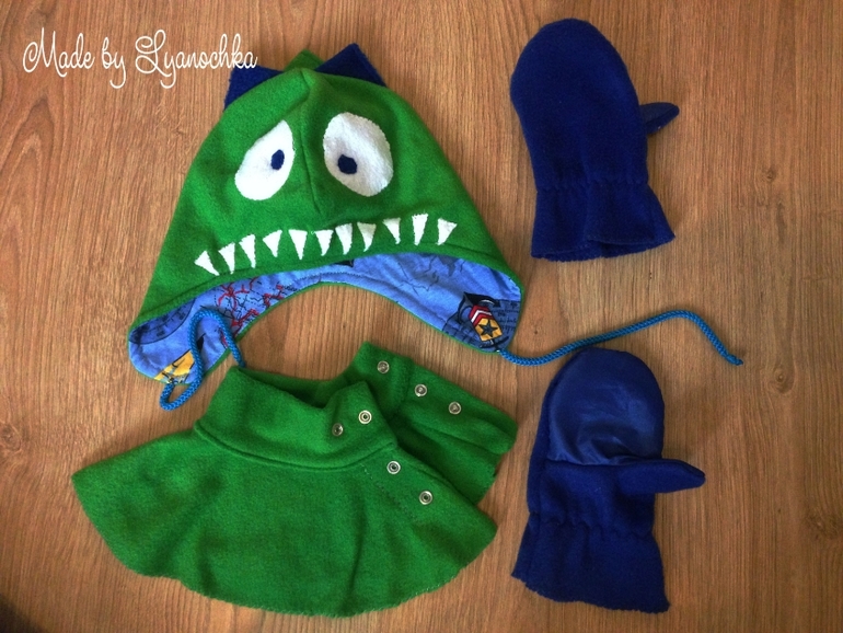 Комбезик Дино