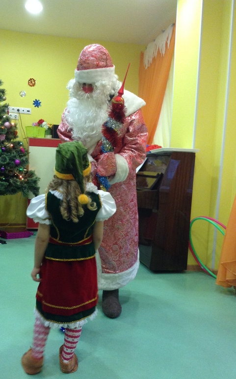 А вот и наш костюм девочки ГНОМА!!!