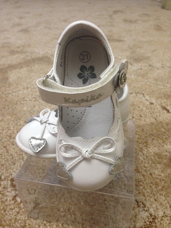 Продаю обувь б/у для девочки от 0 до 12 месяцев!!!