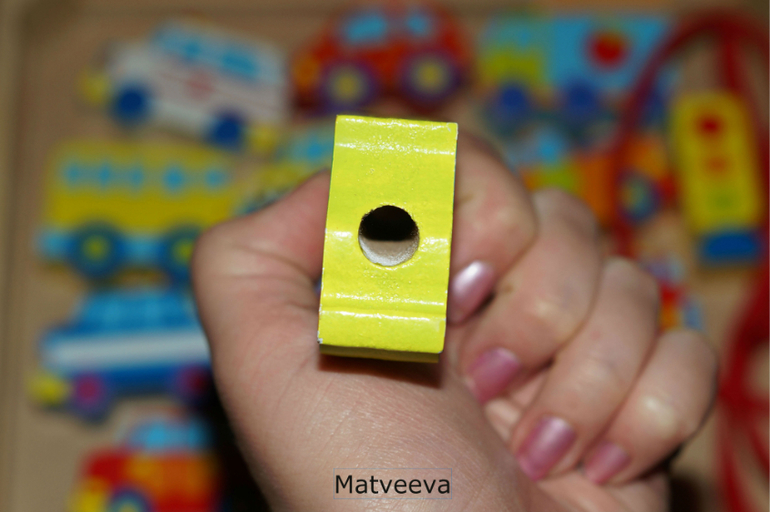 Наши деревянные игрушки 10 мес - до 1,7 . Часть 2.