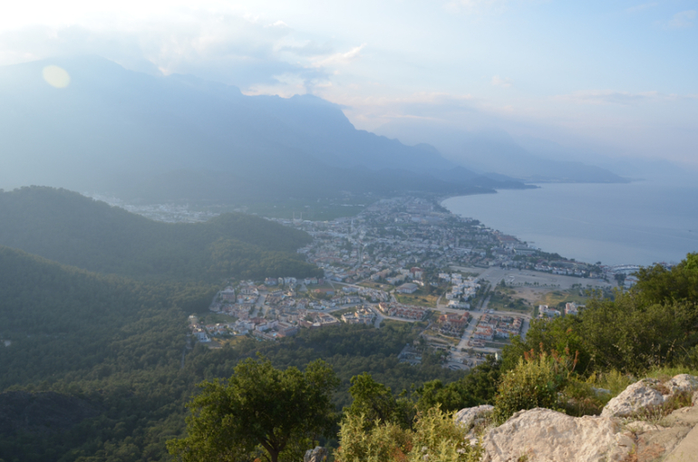 Экскурсии Турция в Кемер, Анталию, Динопарк, и Тахталы
