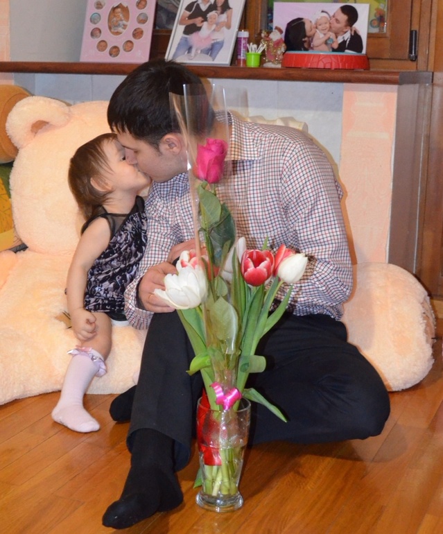 8 марта и 28-я неделька)