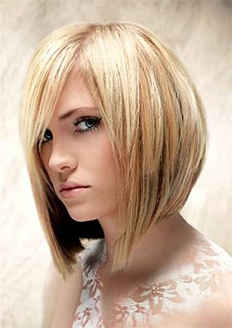 Посоветуйте, какую стрижку каре мне сделать!