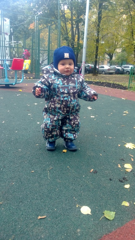 и мы похвастаемся зимним комбезом)
