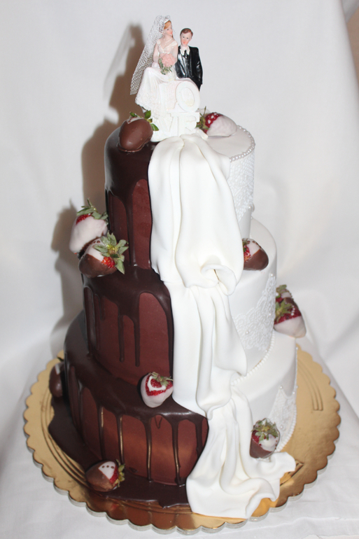 Свадебный торт