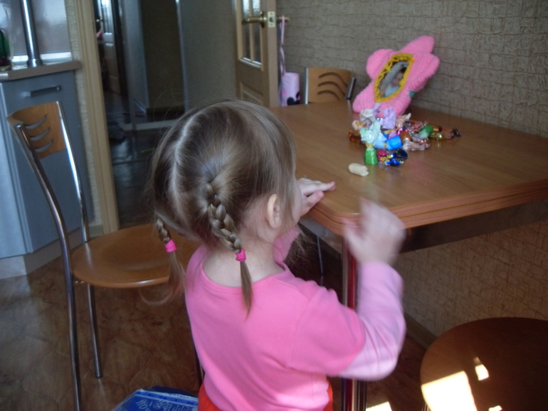 Еще посылочка)