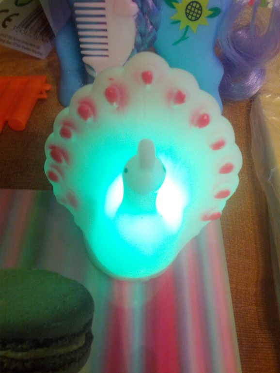 А нам пришла посылка уже.уррра!!!