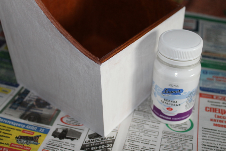 Совместный декупаж короба для специй.