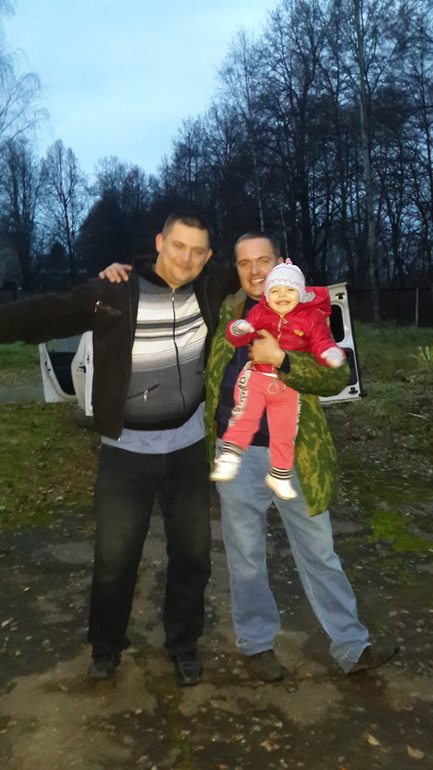 Про нас))))