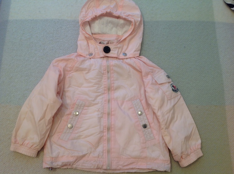 Moncler 18 м р 86, можно с 80 до 92, в идеале - 2500р