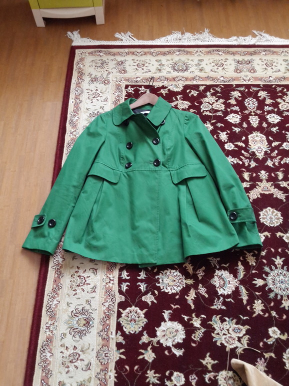 Верхняя одежда на весну б/у