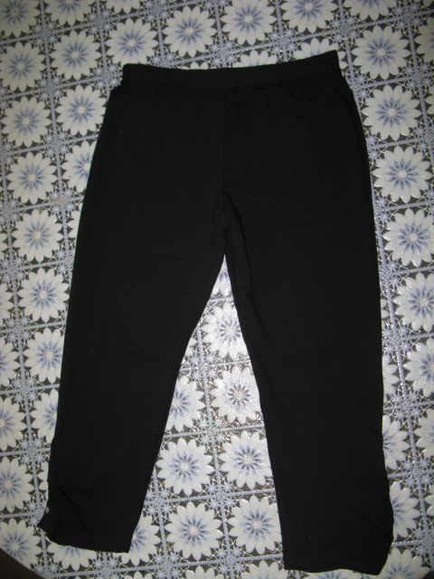 Вещи на лето и весну костюмы,сарафаны,туники .44-46-48- почта .я регион.