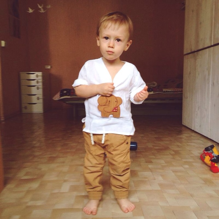 Гордей почти выздоровел и идет гулять)