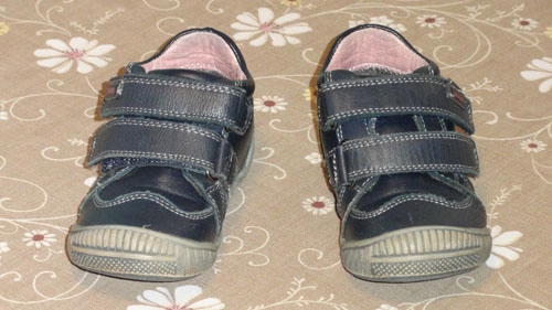 ОБУВЬ ДЛЯ ДЕВОЧКИ 21-22 РАЗМЕР. Москва+почта.