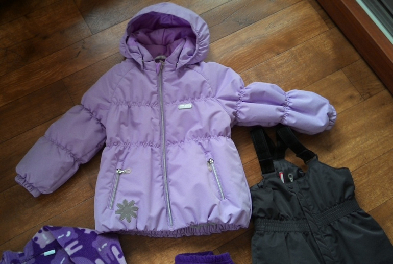 Комплект Зима Reima р92+ поддева+шапка Цена за все 2500!!! Почта за мой счет!!!Бронь