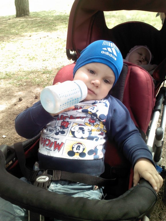 Погуляли сегодня в парке, погода супер!