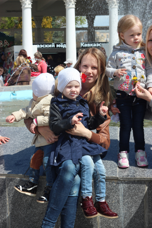 Лягушки-путешественницы или погодочки вместе 1 год 7 месяцев)