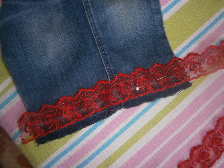 Как мы ремонтировали джинсы.