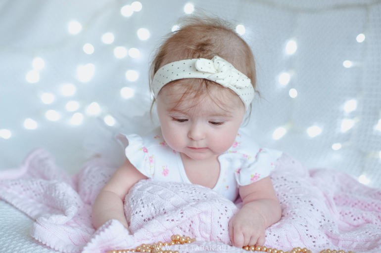 Полинка 7,5 месяцев