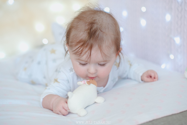 Полинка 7,5 месяцев