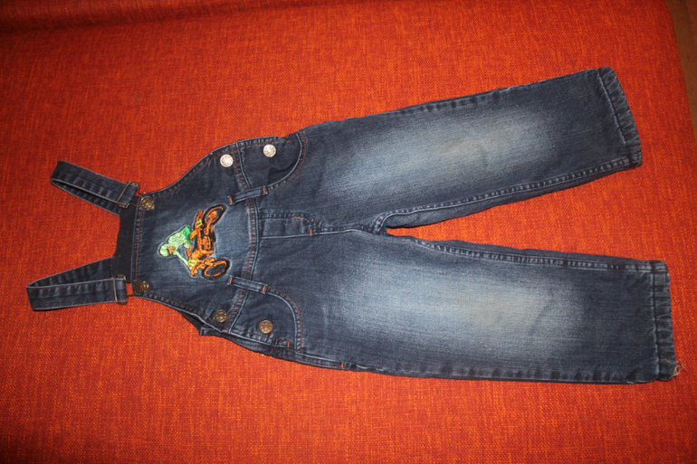 Продаю вещи на мальчика р. 92-98 в отличном состоянии. Недорого.