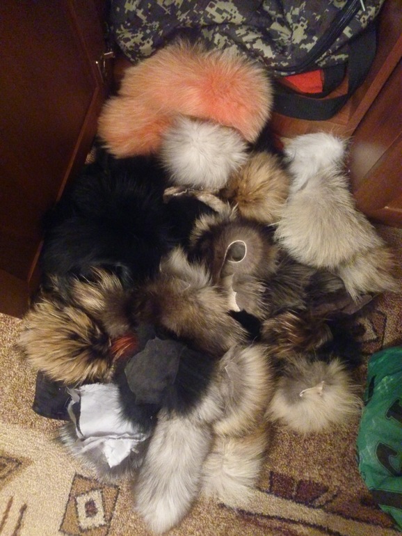 обрезки меха для рукоделок