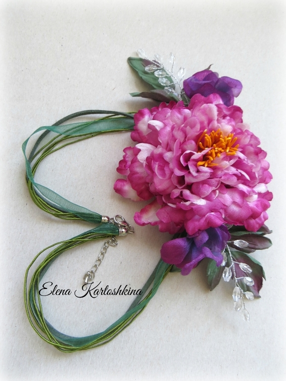 Колье/Брошь из шелка