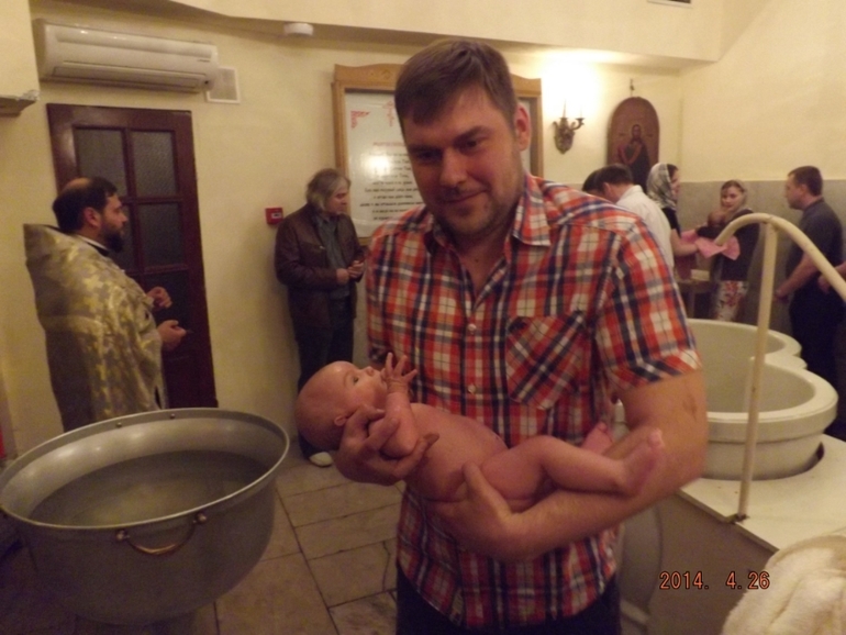 Покрестила свою конфетку!!!