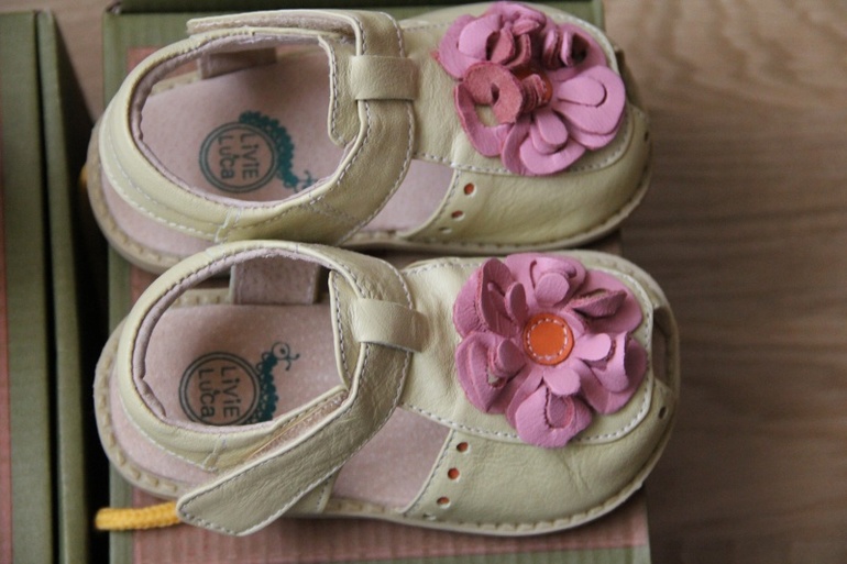 Новая обувь, Lvie&Luca;, для девочки.