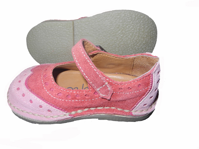 Ботиночки и туфли Gioseppo kids р-р 23 новенькие по 850 р.