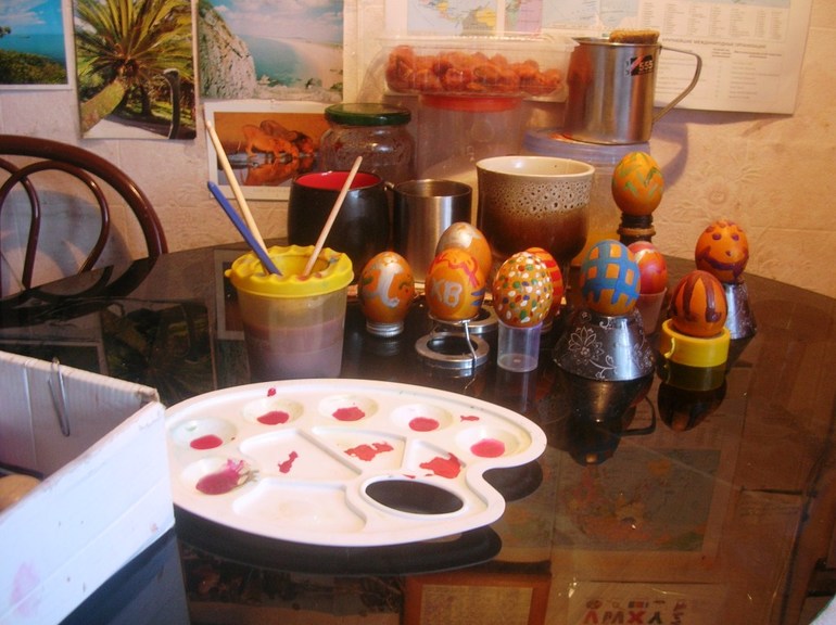 фотографии яиц, луж и сокровищ