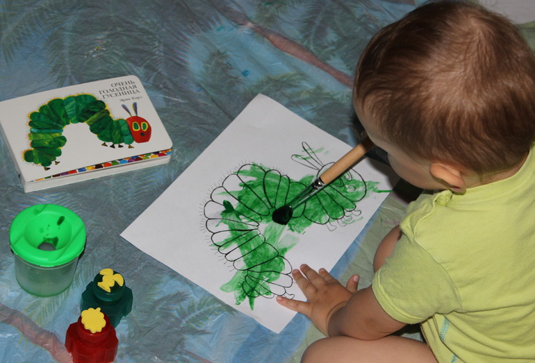 Про самую знаменитую гусеницу в мире!