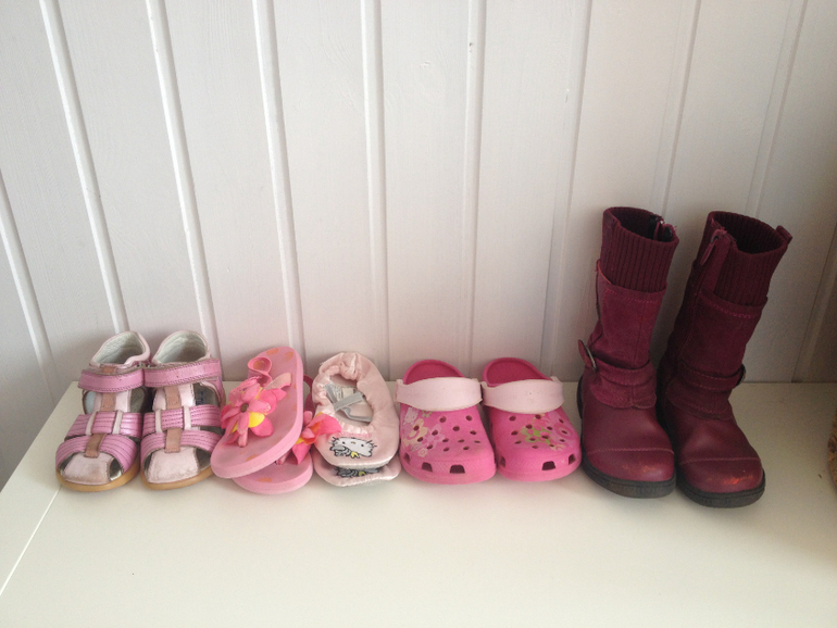 Обувь для девочки от 24-25 размера