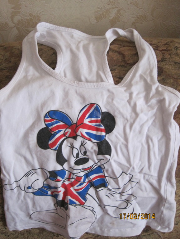 Отдам даром одежду для девочки подростка