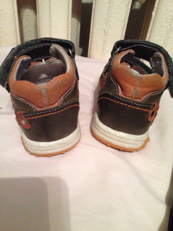 Обувь б/у минимен,сказка,крокс 21-22 р-р