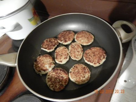 Рыбные котлетки - просто, полезно и ОЧЕНЬ дёшево)))