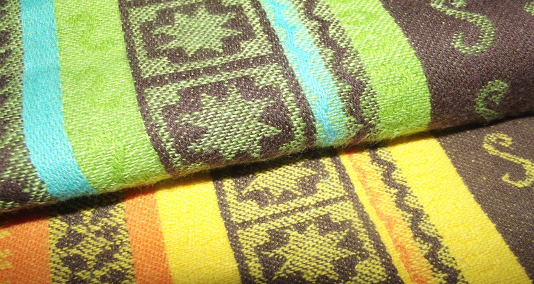 Зара триколоры: гринн и еллоу