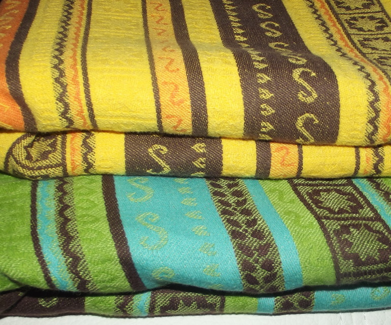 Зара триколоры: гринн и еллоу